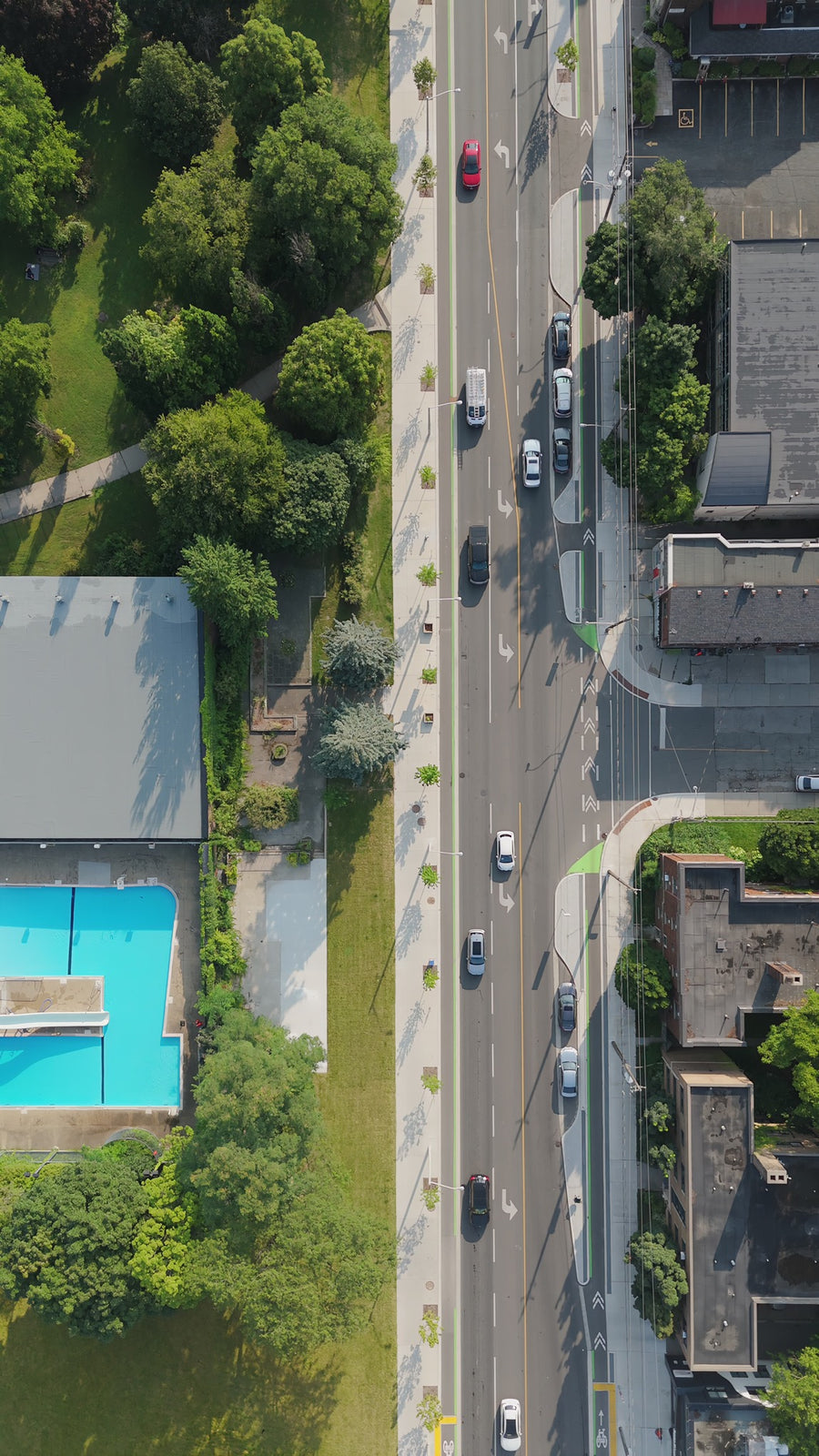 Toronto Urban Street Traffic and Pool - 5K Top Down