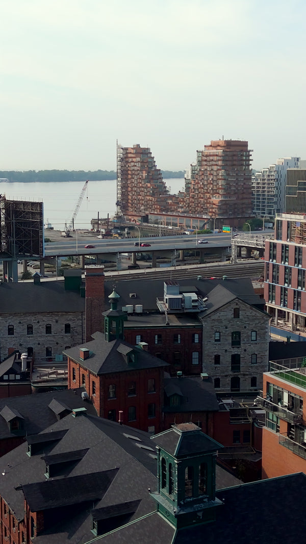 Toronto Waterfront GO Train Highway - Aerial Tracking